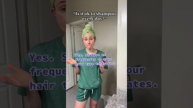 Shampooing daily is okay! #shorts #dermatologist @DrDrayzday 16 1700517463 maxresdefault